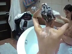 amatör dolda kameror lesbisk dusch teen 