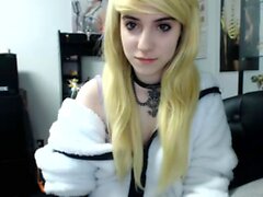 amateur blonde softcore solo webcam 