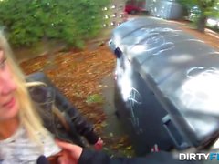 blondine blowjob doggystyle 