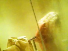 amateur blonde hidden cams shower 